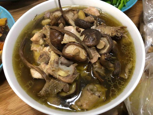 茶树菇炖鸡的做法-茶树菇炖鸡的做法大全
