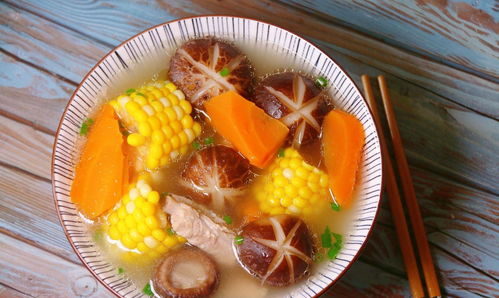 玉米排骨汤的功效-雪梨玉米排骨汤的功效