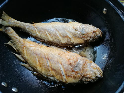 黄花鱼怎么做才好吃又简单,黄花鱼怎么做才好吃又简单的做法