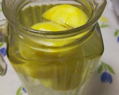 自制柠檬水的正确做法,长期喝柠檬水的人最后都怎样了