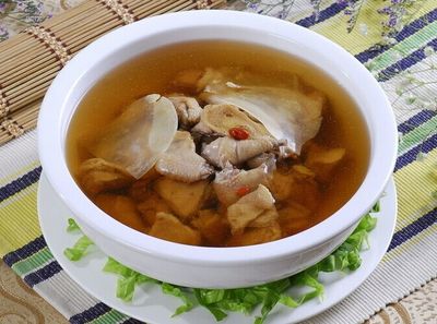 清炖鸽子汤的家常做法,鸽子汤的最正确做法