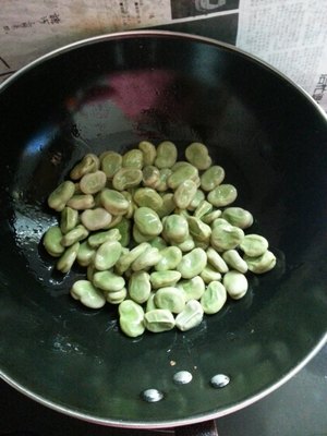 新鲜蚕豆的做法大全家常菜,新鲜蚕豆的做法大全家常菜图片
