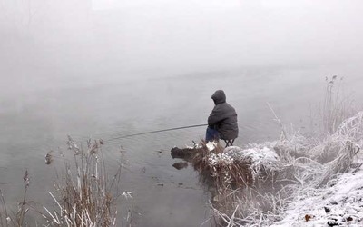 冬季能钓鱼吗,冬天能不能钓鱼