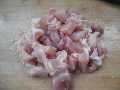 鸡肉怎么做好吃又简单,香菇炖鸡肉怎么做好吃又简单