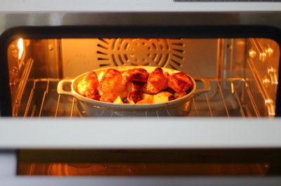 用烤箱烤鸡翅怎么烤,用烤箱烤鸡翅怎么烤要多少温度