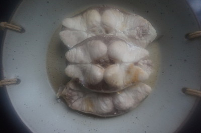 清蒸青鱼的做法,清蒸青鱼的做法简单又好吃窍门