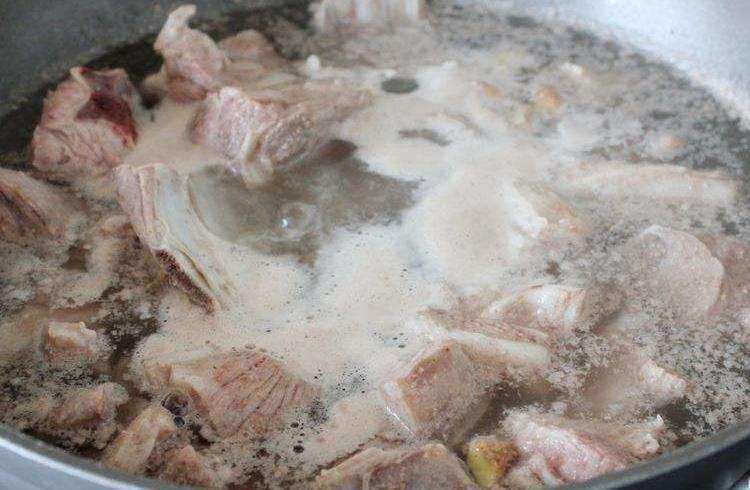 炖羊肉汤必须放的调料,炖羊肉汤都需要放什么调料