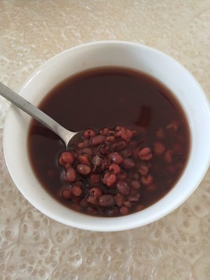 红豆薏米水,红豆薏米水有什么功效