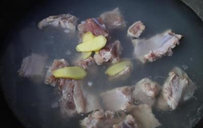 排骨玉米冬瓜汤的做法,排骨玉米冬瓜汤的做法和功效