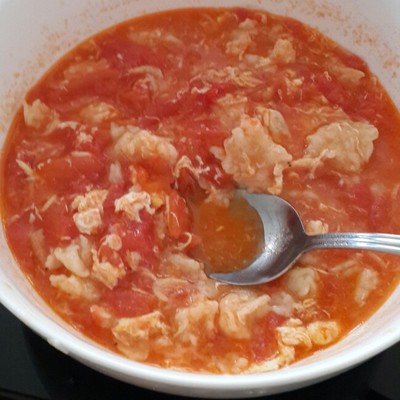 西红柿疙瘩汤的家常做法,西红柿鸡蛋汤的制作方法