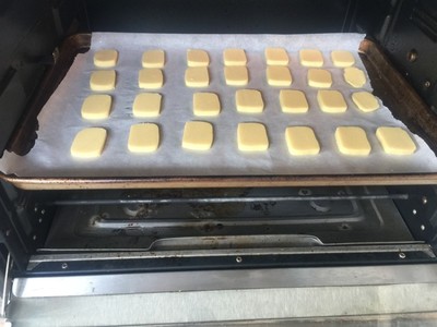 用烤箱做饼干的方法和步骤,用烤箱做饼干的方法和步骤不用黄油