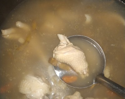 炖鸡汤的制作方法,炖鸡汤的制作方法视频教程