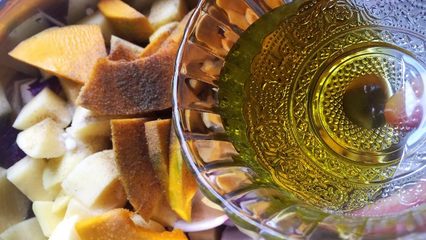 橄榄油的吃法和功效,橄榄油炒菜大忌